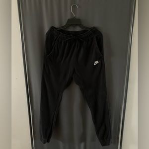 Nike Sweatpants | Black | medium